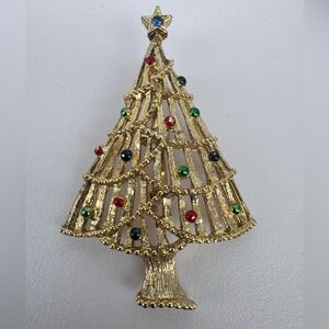Vintage Gerry’s Gold And Rhinestone Christmas Tree Brooch Pin Retro